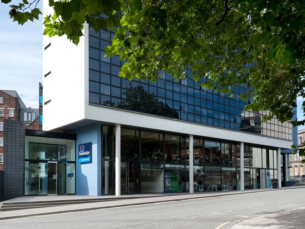 Travelodge Liverpool Central Buitenkant foto